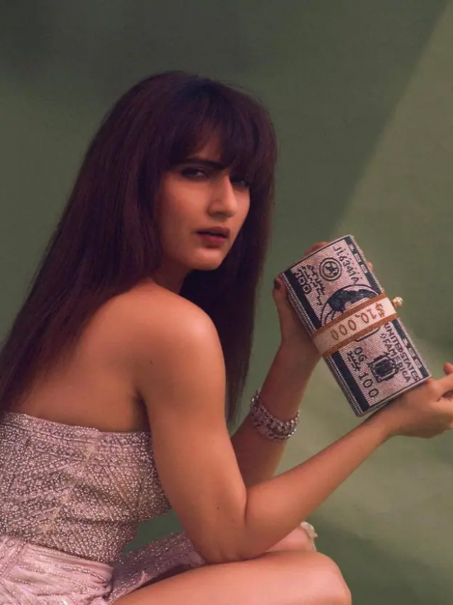 फातिमा सना शेख ने थाई-हाई स्लिट शोल्डरलेस गाउन में लगाई इंटरनेट पर आग