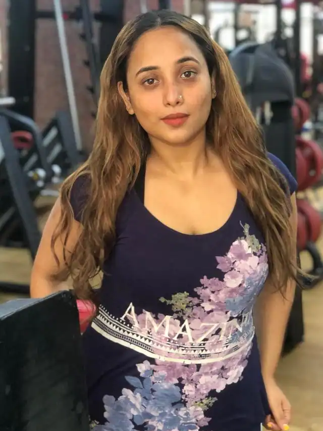 रानी चटर्जी ने बिना ब्यूटी फिल्टर के शेयर की अपनी फोटोज, देखें…