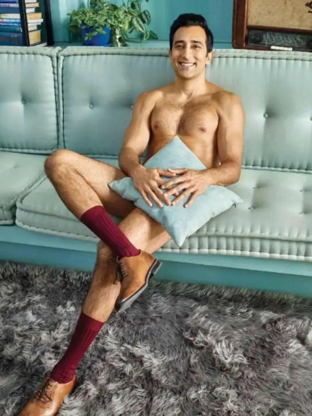 Celebs who Nude in front of camera