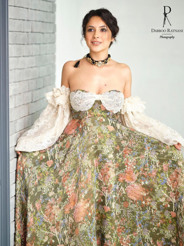 Shehnaaz Gill sports vintage look in new photoshoot