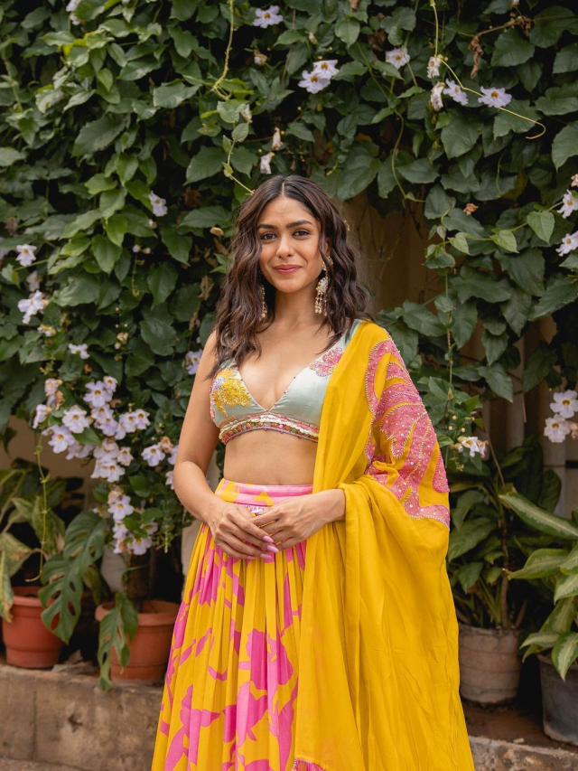 Mrunal Thakur paints Instagram yellow in a stunning lehenga