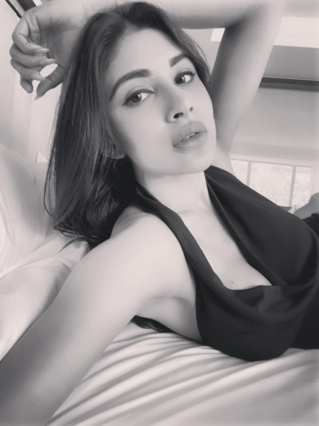 Mouni Roy on camera got bra lace