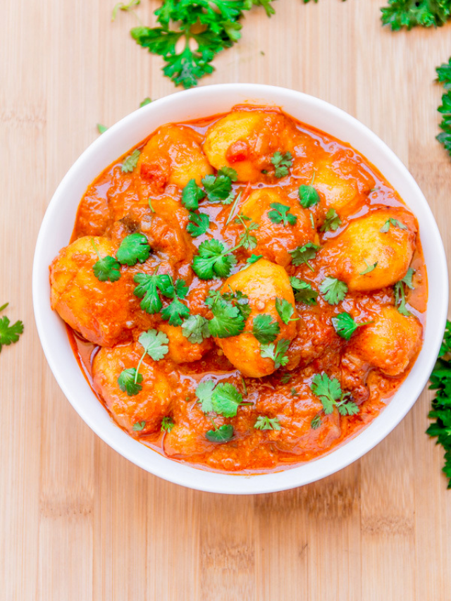 How to make Dum Aloo Sabzi in Punjabi style