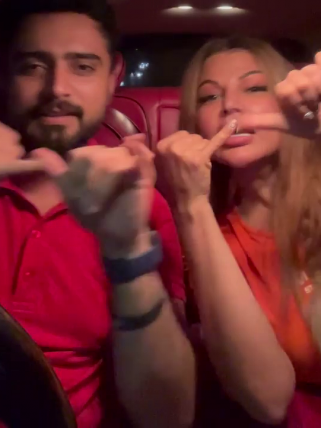Rakhi Sawant was seen dancing in the car with boyfriend Adil