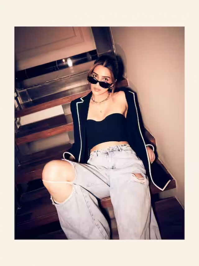 कृति सैनन ने कैमरे के सामने लगाया ऐसा ग्लैमर का तड़का