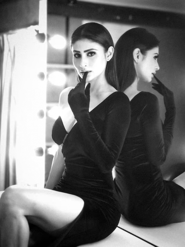 मौनी रॉय ने ब्लैक मिनी ड्रेस पहन कराया ऐसा फोटोशूट