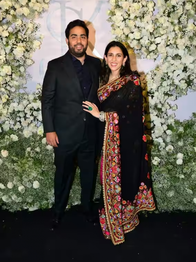 अंबानी परिवार की बहू ने एक उंगली में पहना इतना बड़ा हीरा