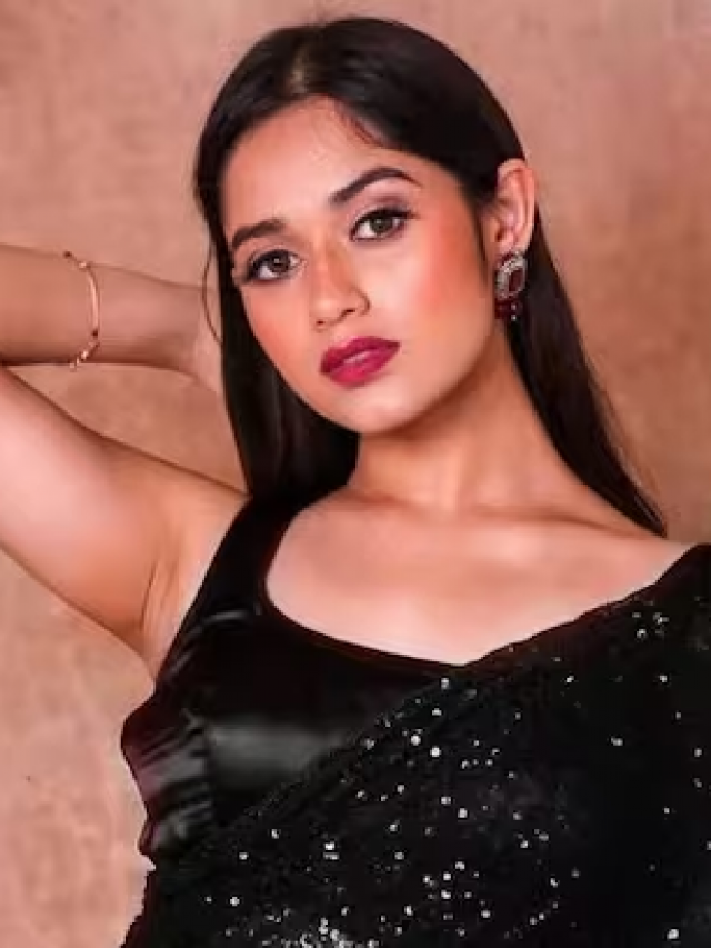 जरा सी उम्र में करोड़ों कमाने लगी ये हसीनाएं, जमा कर ली अकूत प्रॉपर्टी