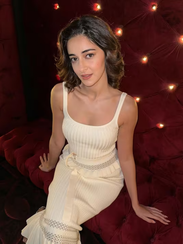 अनन्या पांडे ने फैंस को दिखाई कतर ट्रिप की झलक