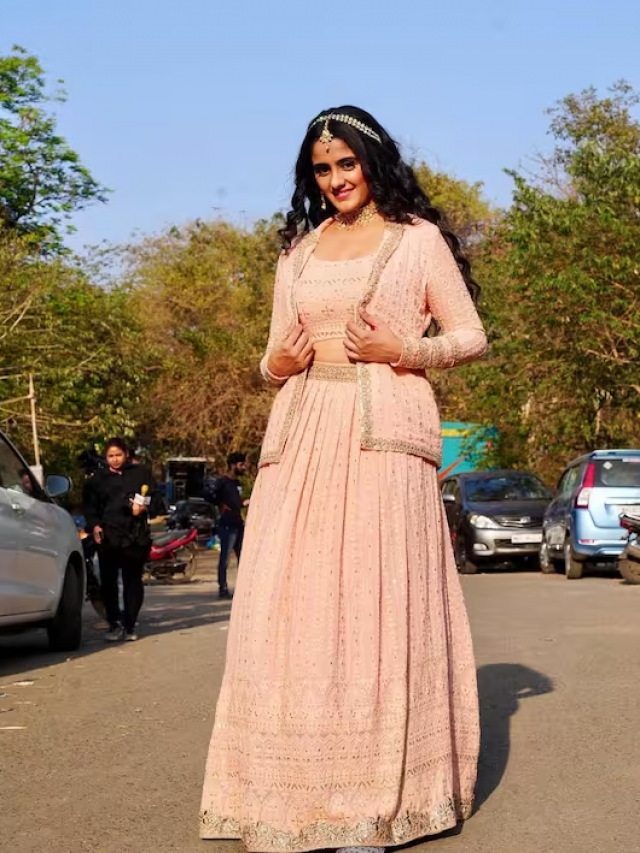 बदले साई उर्फ Ayesha Singh के रंग-ढंग, दुल्हन के जोड़े में आई नजर