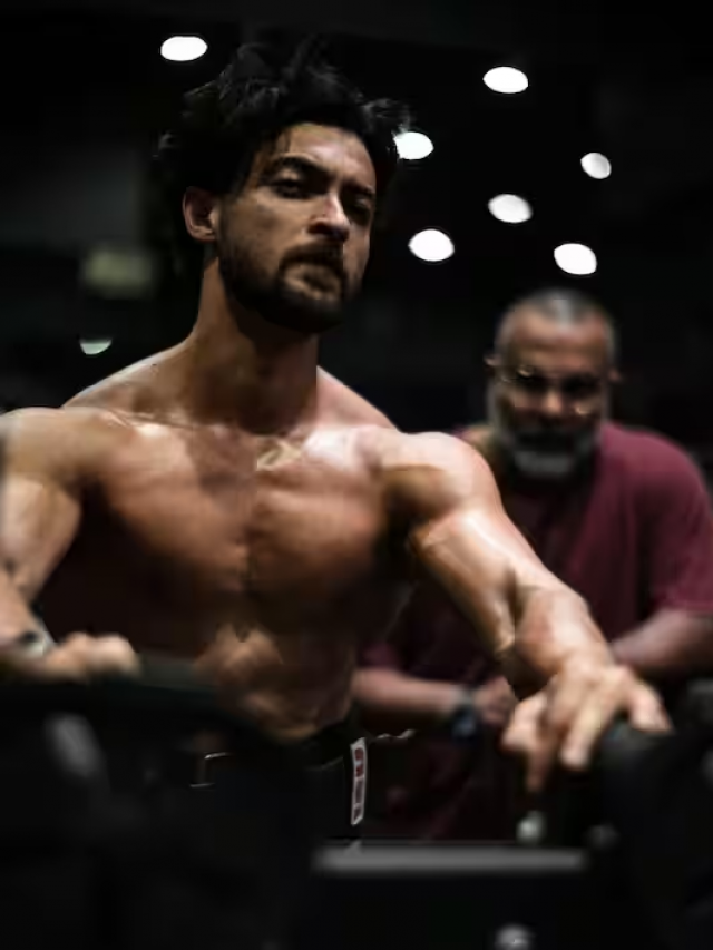 फिटनेस के मामले सलमान खान को टक्कर देते हैं बहनोई आयुष शर्मा