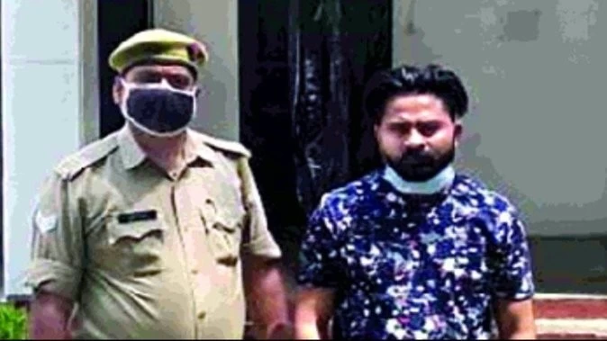 Hotel manager arrested in honeytrap case, three accused including woman have already been sent to jail