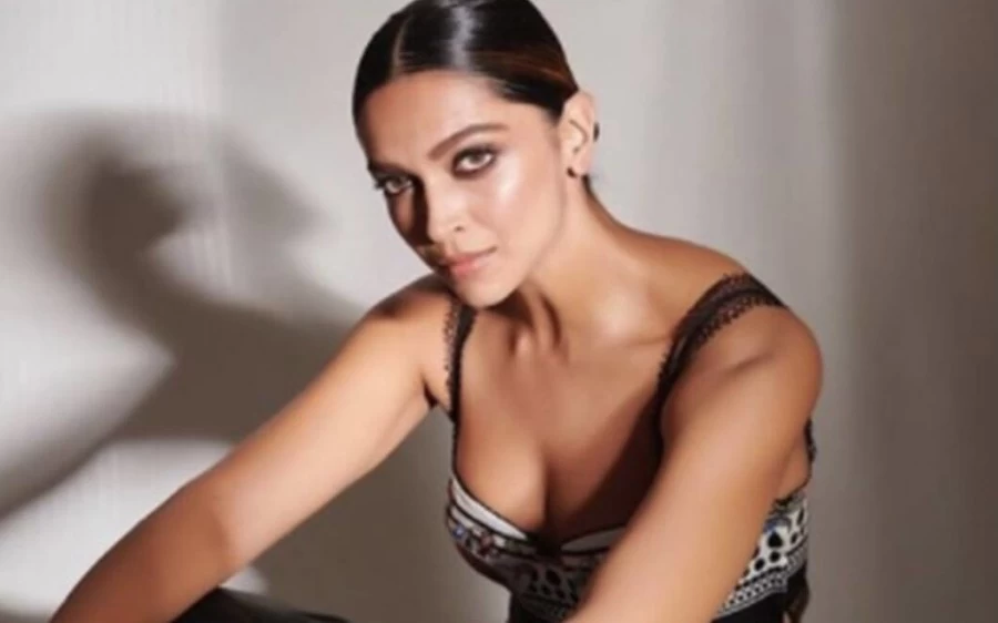 'क्रॉस-कल्चरल रोमकॉम' में नजर आएंगी दीपिका पादुकोण