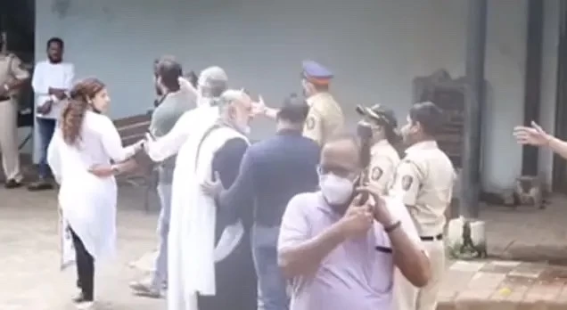 Sambhavna gets into a brawl with a Mumbai cop at Siddharth Funeral