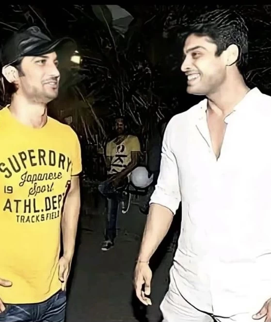 “Gone so Early” heartbroken fans share Photo of Sushant Singh Rajput, Siddharth Shukla