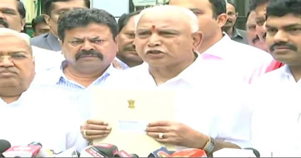 येदियुरप्पा ने सरकार बनाने का दावा पेश किया, शाम 6 बजे चौथी बार मुख्यमंत्री पद की शपथ लेंगे