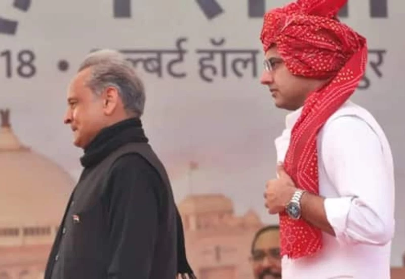 राजनीति के जादूगर गहलोत ने कांग्रेस की तरफ ऐसे मोड़ा पायलट का 'जहाज'