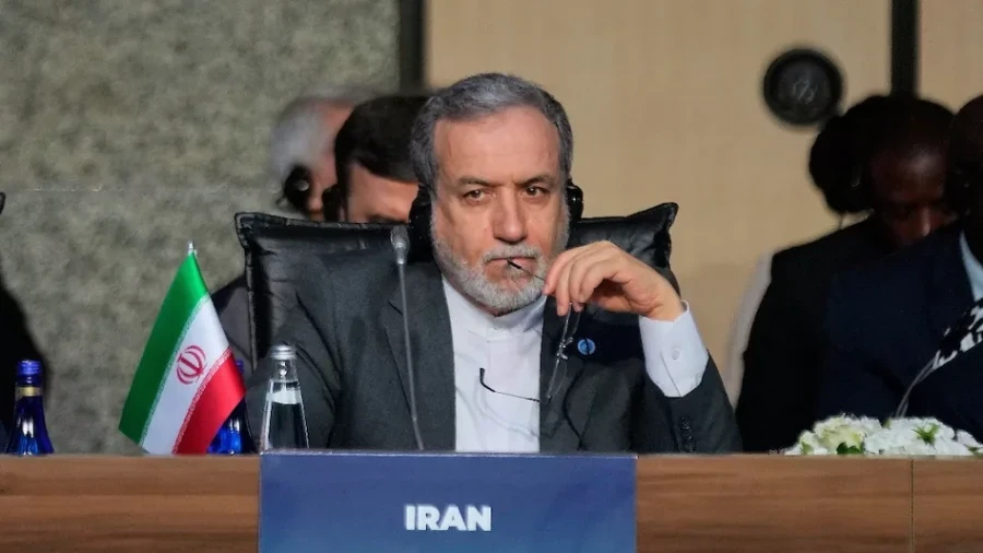 Iran MPs Move To Impeach Foreign Minister Araghchi Amid Power Shift