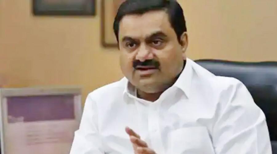 Adani market cap fell again some stocks were in lower circuit and some