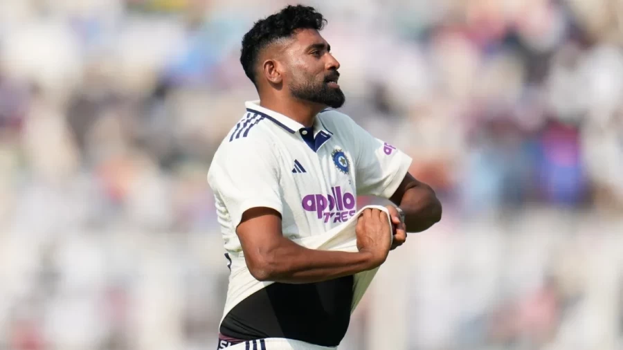 हार के बाद फ्लाइट लेट होने पर झल्लाए मोहम्मद सिराज, लोगों को दी एयर इंडिया से यात्रा न करने की सलाह