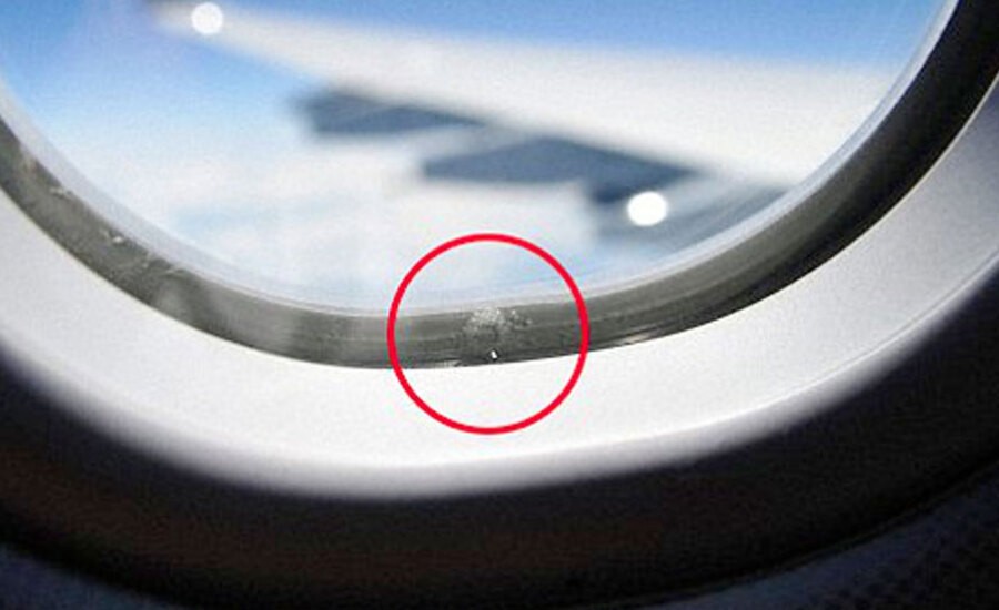 Why airplane windows glass have tiny holes, actually have an important role