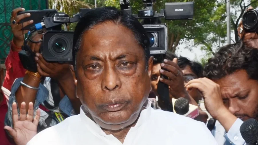 झारखंड में मंत्री आलमगीर आलम को ED ने किया गिरफ्तार- 35 करोड़ रुपये कैश हुए थे बरामद