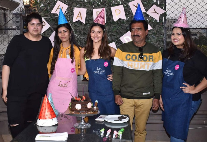 फैंस को मिलता है सरप्राइज