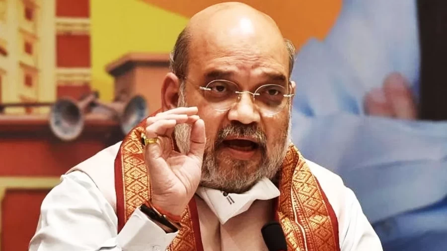 If Nehru had stayed for two days, the entire Pok would have been under the tricolor - Amit Shah