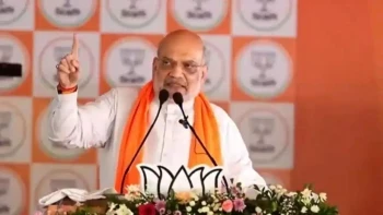 अमित शाह की घुसपैठियों को चेतावनी: खुद लौटें वरना होगी कार्रवाई, बंगाल में बने डिटेंशन सेंटर