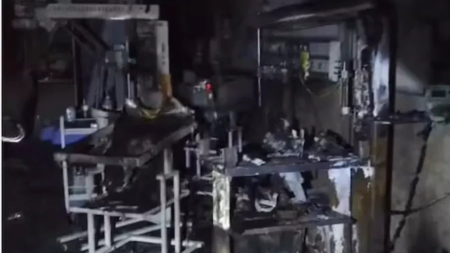Amravati Hospital Fire: 3 Newborns Dead After Blaze Hits SNCU Ward