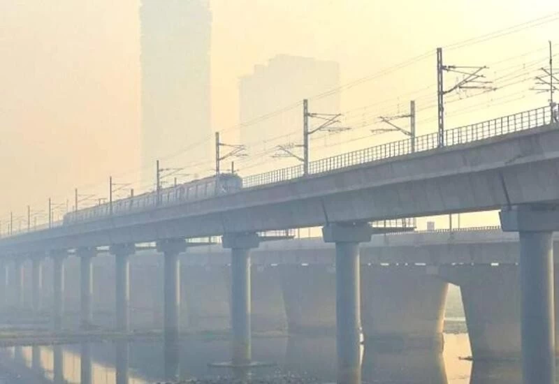 Delhi's air quality worsens to 'poor' category, AQI rises to 201