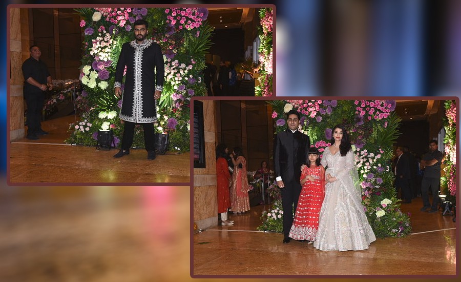 Abhishek Bachchan And Aishwarya Rai Spot With Daughter