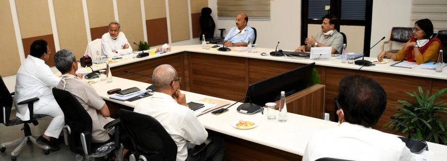 संक्रमितों की बढ़ती संख्या चिन्ता का विषय - मुख्यमंत्री अशोक गहलोत