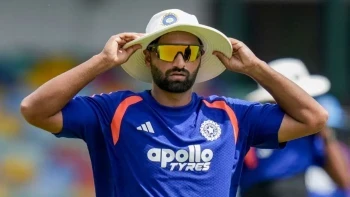 Auqib Nabi Joins Surrey: Indian Pacer To Play County Championship Matches