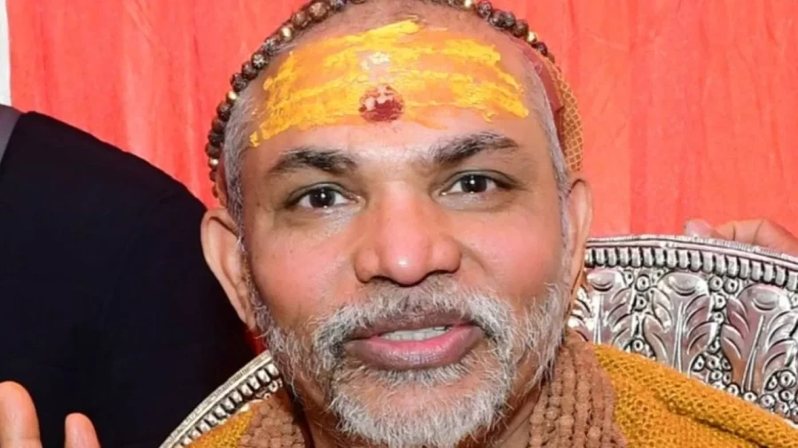 Shankaracharya Avimukteshwaranand Ends Prayagraj Protest, Leaves Without Holy Dip