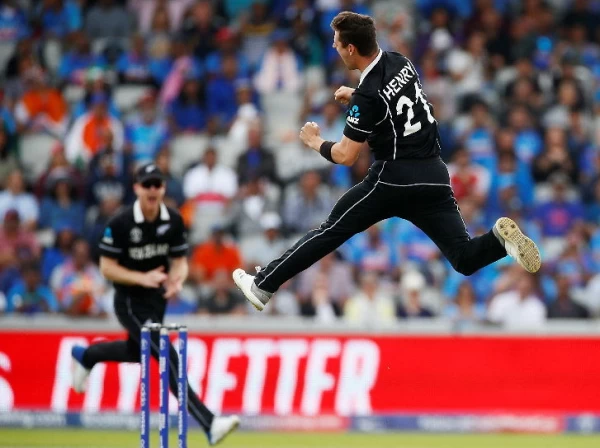 जडेजा-धोनी भी भारत को जीत नहीं दिला पाए, न्यूजीलैंड 18 रन से जीतकर लगातार दूसरी बार फाइनल में