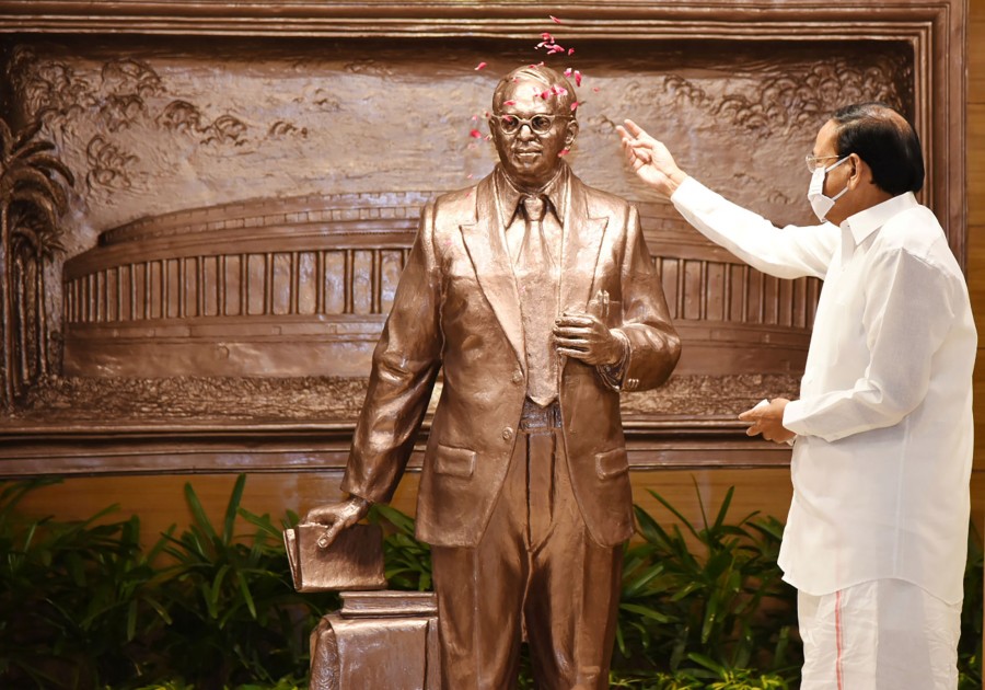 Vice President Unveils the statue of Babasaheb Dr. B R Ambedkar at