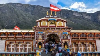 बद्रीनाथ चढ़ावा चोरी मामला: निलंबित कर्मचारी प्रमोद नौटियाल गिरफ्तार, पुलिस की बड़ी कार्रवाई