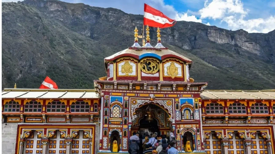 बदरीनाथ धाम में चढ़ावे में गड़बड़ी के आरोप: हरकत में आई मंदिर समिति, जांच शुरू