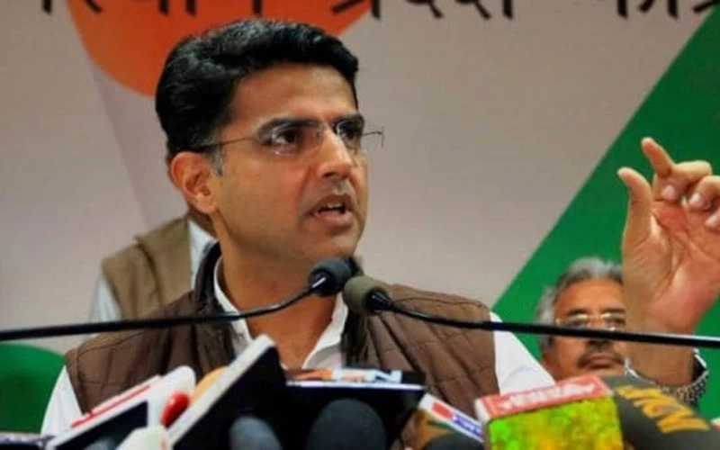 गहलोत के 'निकम्मा' पर बोले पायलट- मैं आहत था लेकिन घूंट पीकर रह गया