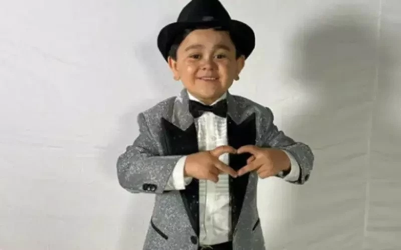 Contastant abdu rozik talks about his parents height gives life learning to ms stan