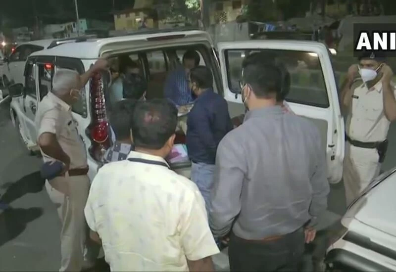 IT raids Bihar Cong office, ₹8.5L recovered from outside office compound