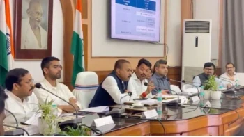 Bihar Minister Lakhendra Paswan Questions Government Over Rice Quality