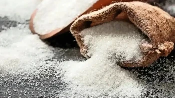 डी-मार्ट, ब्लिंकिट और बिगबास्केट पर चीनी की राशनिंग शुरू, कीमतों में उछाल के बाद लगी पाबंदी