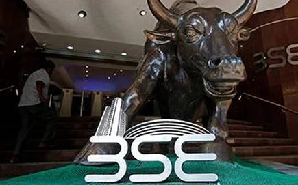 लगातार चौथे दिन शेयर बाजार में तेजी, सेंसेक्स 36,725 के स्तर पर