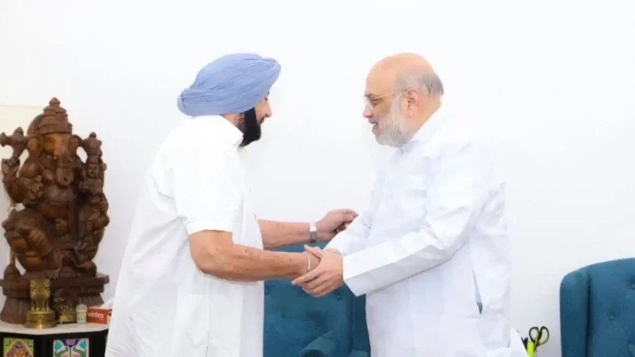 Captain Amarinder Singh Meets Amit Shah Amid Intense Speculation Of Congress Return