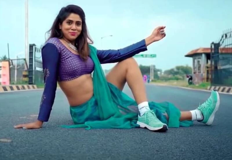 Kannada actress Chaithra Kotoor attempts suicide by consuming phenyl at home