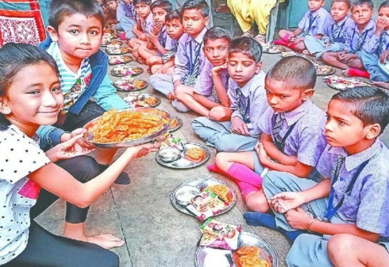 राष्ट्रीय बाल आयोग का दावा, लॉकडाउन के कारण देश में बच्चों के खिलाफ अपराध घटे