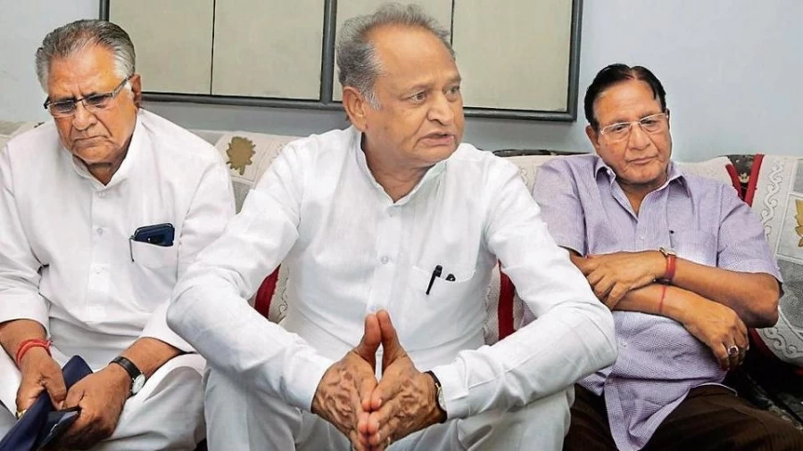 Rajasthan CM Ashok Gehlot makes aerial survey of flood-hit areas, promises relief