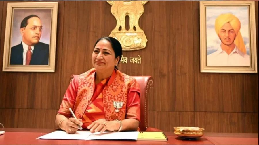All personal staff of Atishi government discharged- Rekha Gupta's first action
